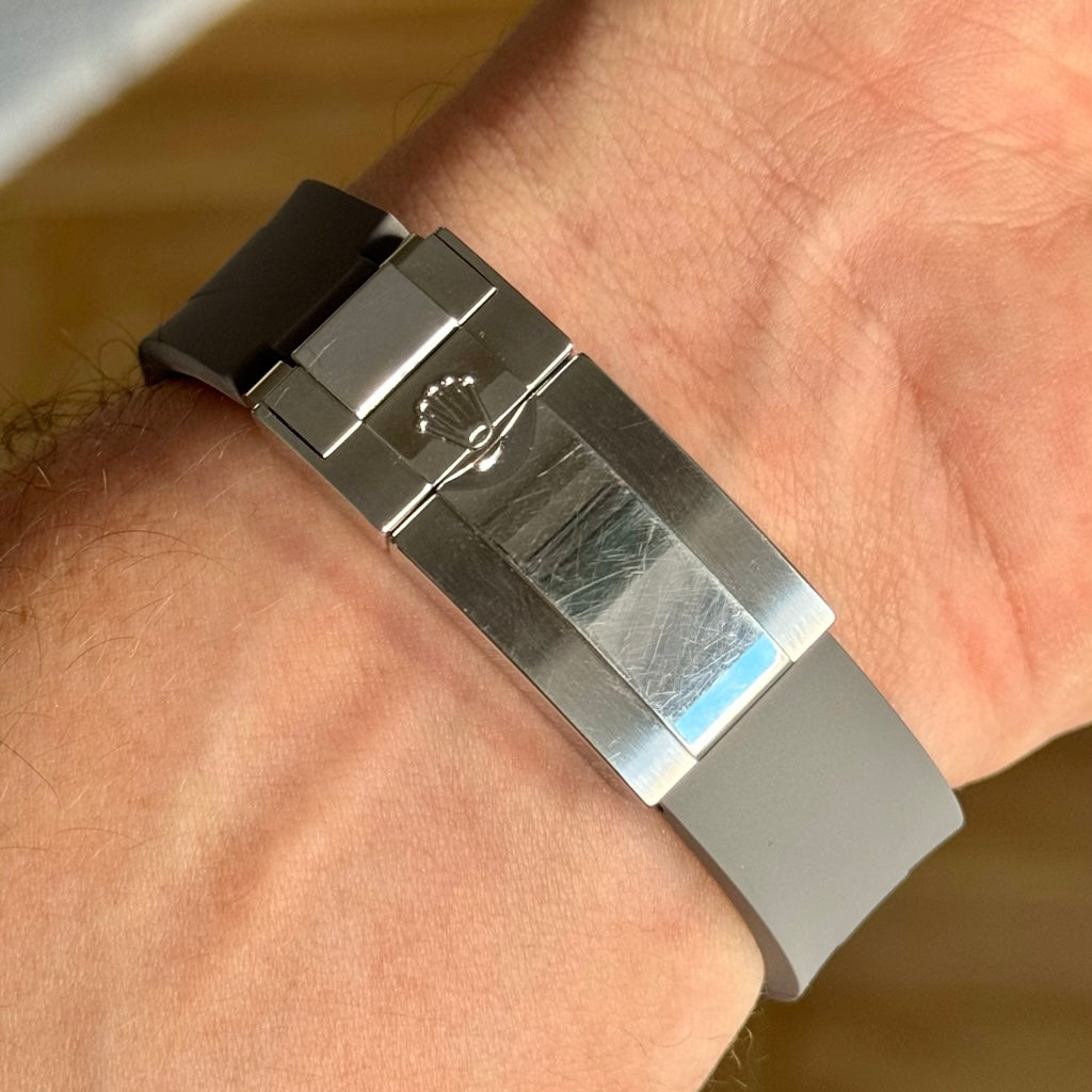 FKM Vulcanized Grey Rubber strap for Rolex Deployant buckle