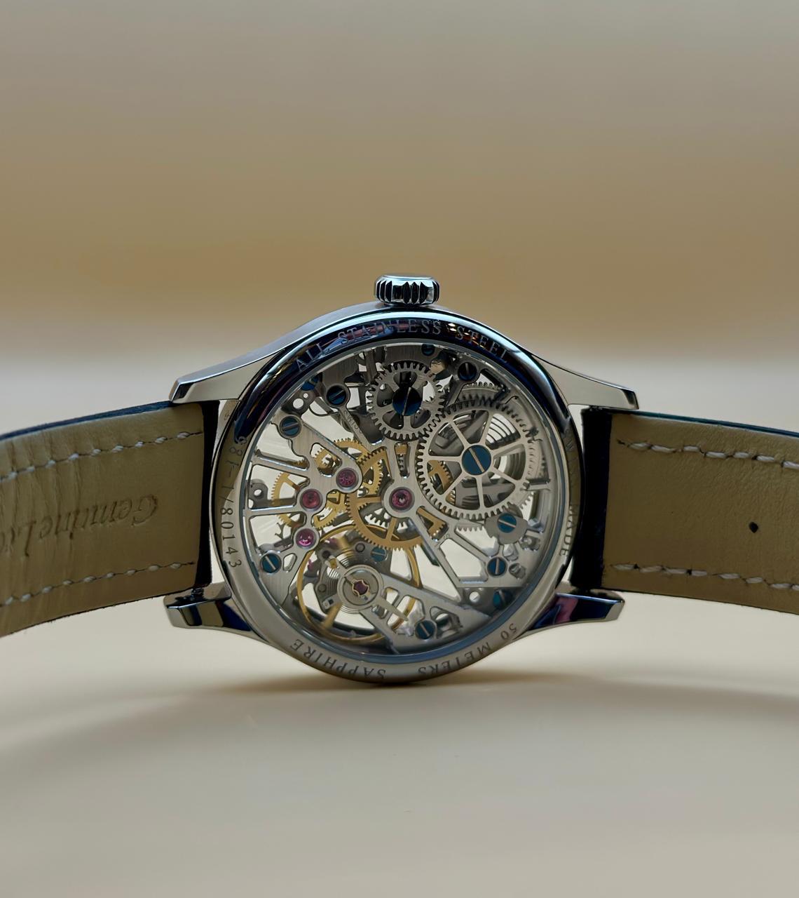 Aerowatch Renissance Skeleton Cobweb