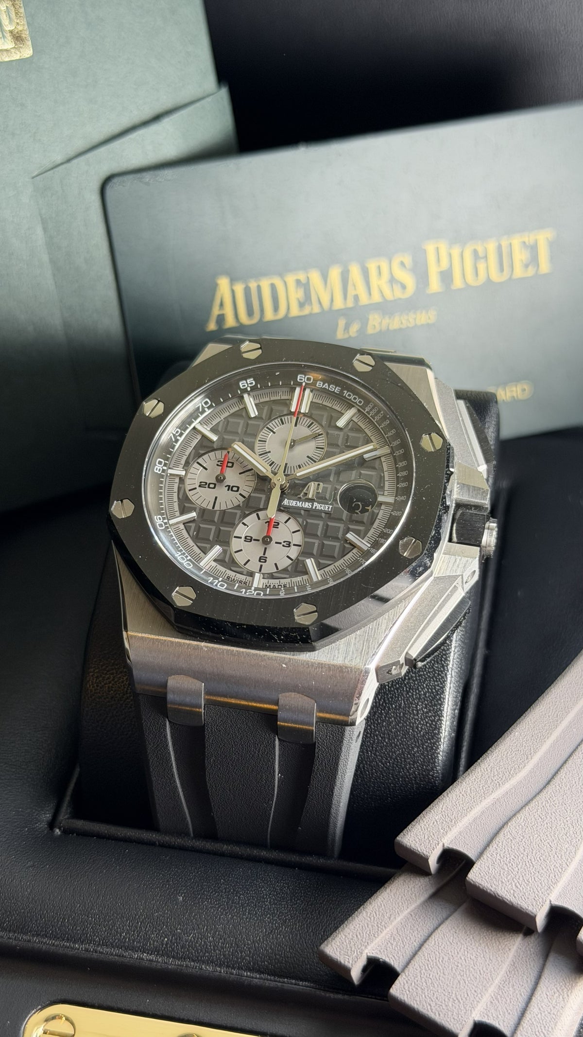 AUDEMARS PIGUET, Royal Offshore, Chrono.