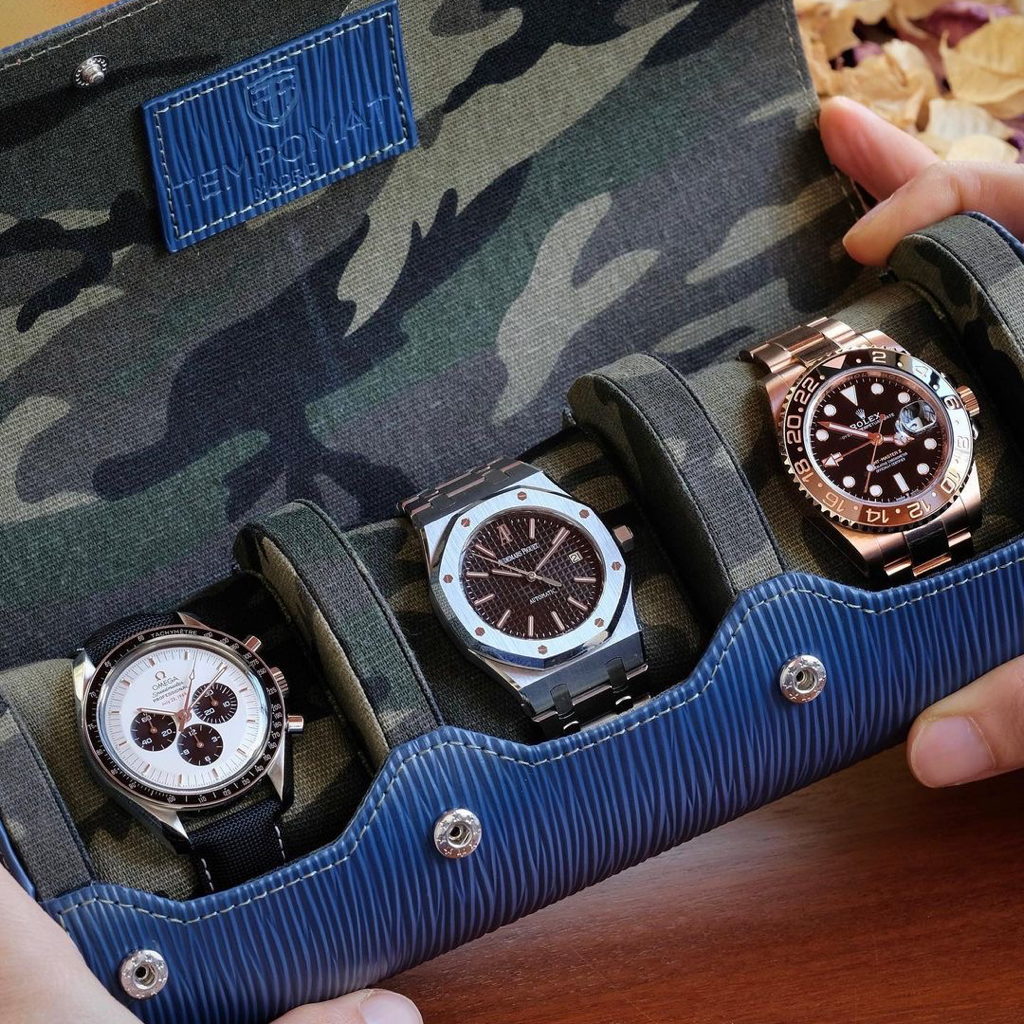Tempomat Madrid, Blue Epi Camouflage Saffiano leather watch roll for collectors