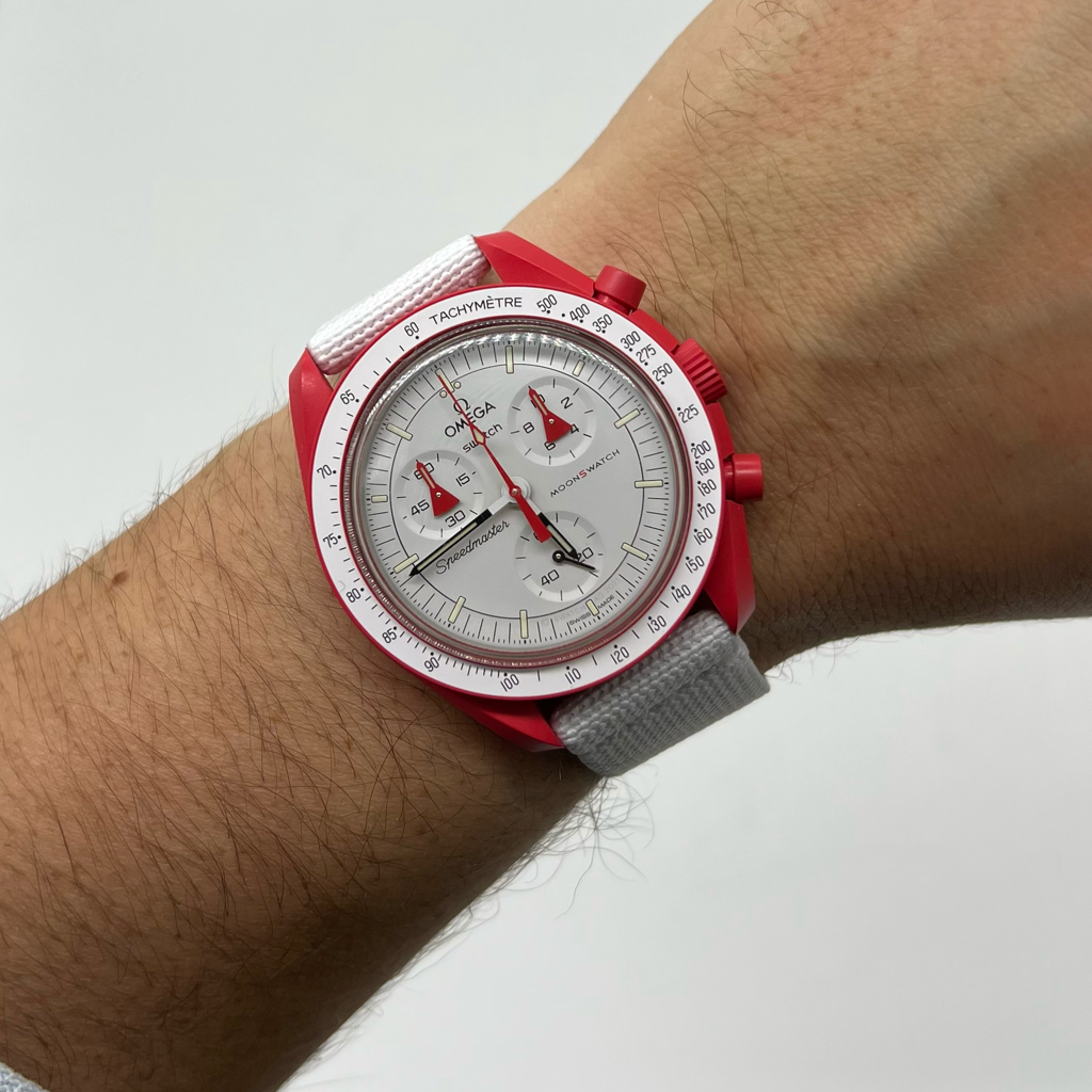 Tempomat Madrid, 20mm White Elastic loop strap, universal fit, for rolex, omega, Moonswatch, omega x swatch and more