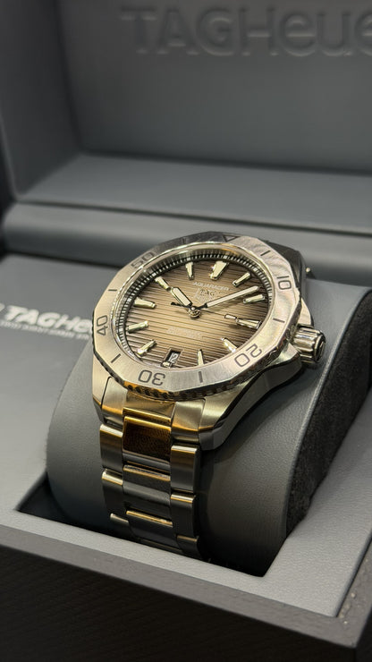 Tag Heuer-Smoky Black/GreySunray Dial